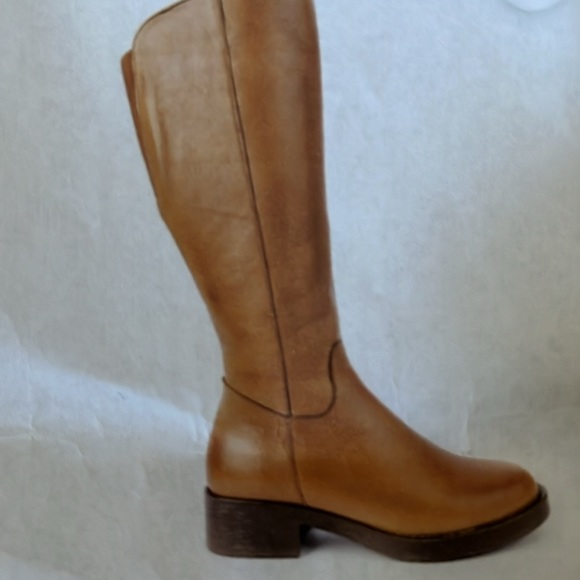 New Elile Boots - Picture 8 of 9